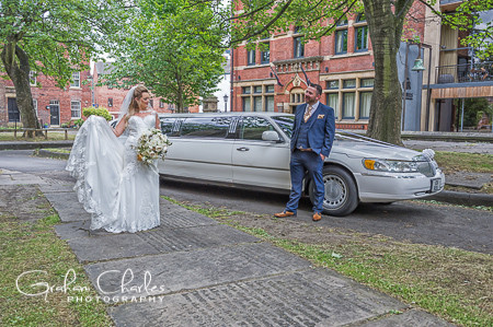 Oulton-Hall-Wedding-Photographer-Leeds-0016