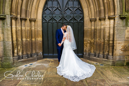 Oulton-Hall-Wedding-Photographer-Leeds-0017
